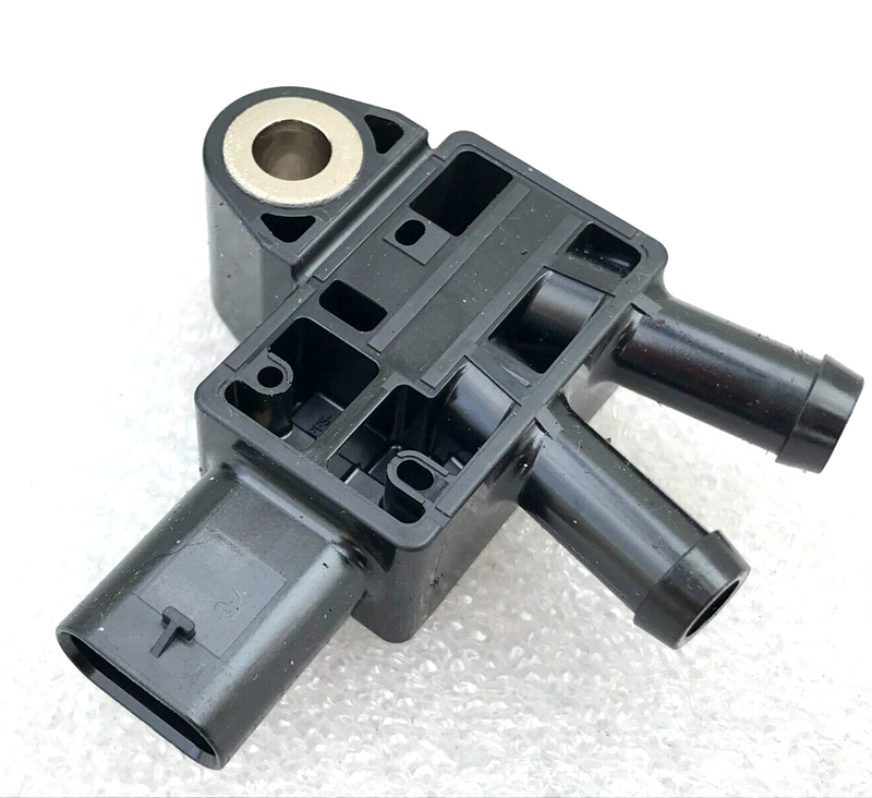 MERCEDES AMG E43 E53 4MATIC **NEW DIFFERENTIAL DPF PRESSURE SENSOR A0009057809