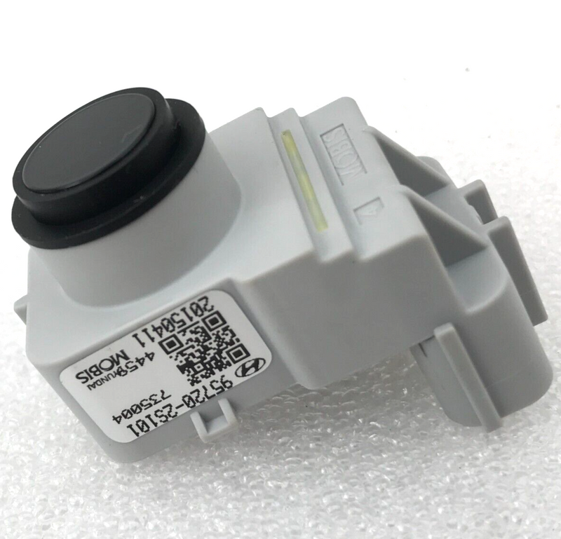 HYUNDAI TUCSON / ix35 MK3 1x REAR BUMPER REVERSE PARKING SENSOR PDC 95720-2S101