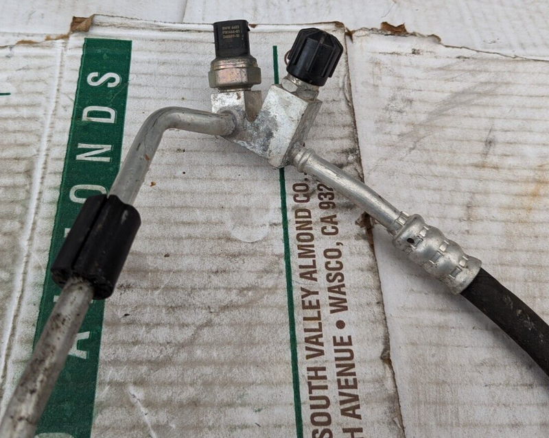 BMW 3 SERIES F30 2011-2019 AC PRESSURE CONDENSER EVAPORATOR PIPE 9212236 GENUINE