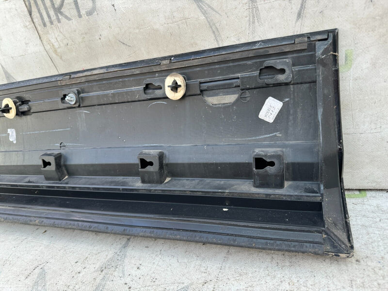 RANGE ROVER EVOQUE L551 2019-ON RIGHT SIDE FRONT DOOR PANEL TRIM MOULDING