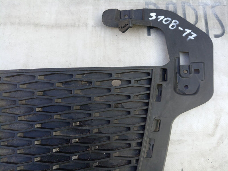 RANGE ROVER EVOQUE L538 15-19 FRONT LEFT LOWER GRILLE GJ3215A299B