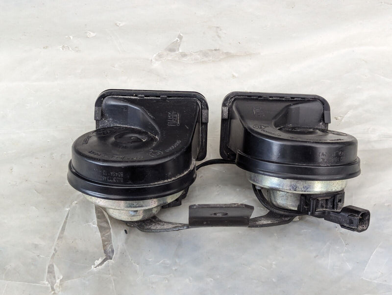 RANGE ROVER EVOQUE L538 2011-2015 PAIR HORNS SIGNAL LOW HIGH TONE BJ32-13A803-AC