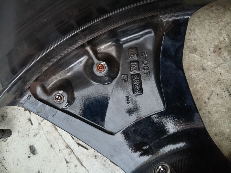 KIA EV6 GENUINE ALLOY WHEEL RIM 20" 8Jx20H2 ET57 & TYRE 255x45 R20