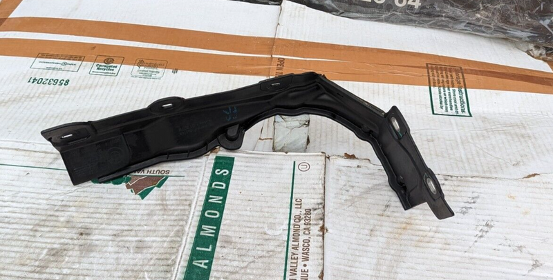 BMW 3 SERIES F30 2011-2019 RIGHT O/S ENGINE PARTITION WALL PANEL 7331242 GENUINE