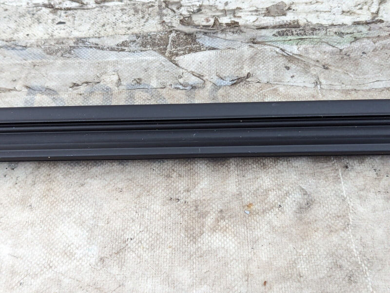 SKODA KAROQ NU7 17-21 REAR LEFT N/S WINDOW INNER SLIDING SEAL 575839471 GENUINE