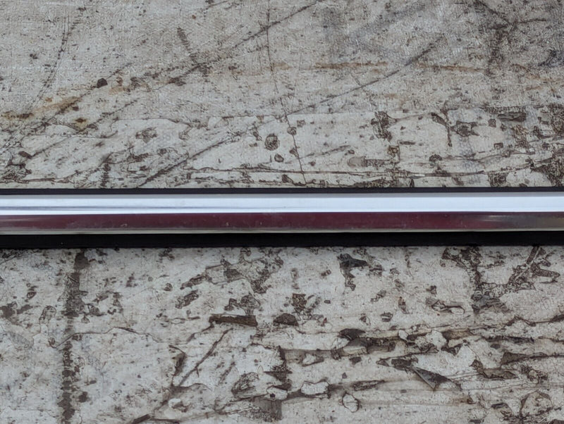 SKODA KAROQ NU7 17-21 FRONT LEFT N/S DOOR WINDOW TOP MOLDING STRIP TRIM GENUINE