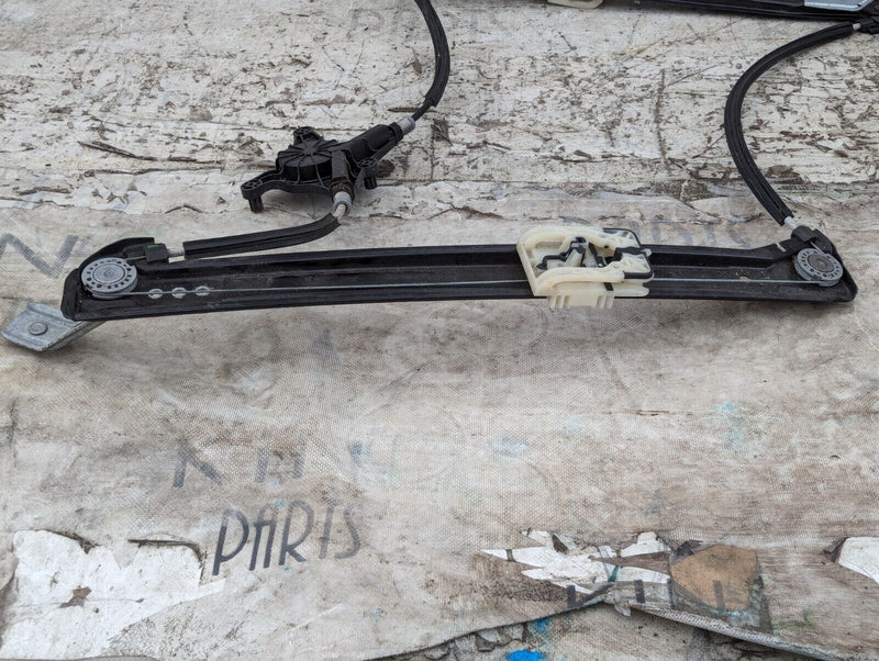 SKODA KAROQ NU7 17-2021 FRONT RIGHT O/S WINDOW REGULATOR MECHANISM 575837462A