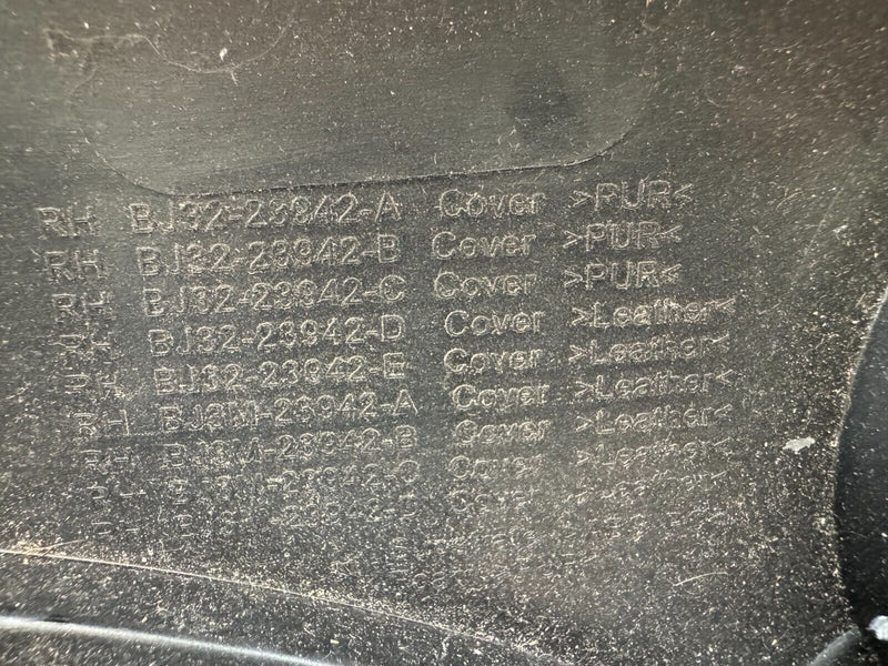 RANGE ROVER EVOQUE L538 11-18 FRONT RIGHT O/S DOOR CARD PANEL BJ32-20162-A