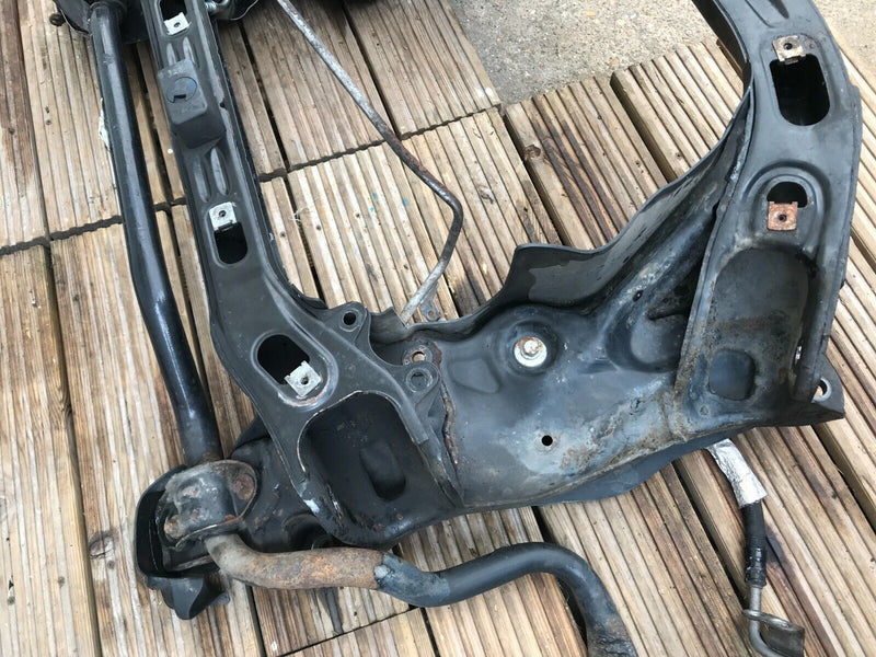 MERCEDES  S CLASS W221 S320 2006-13 FRONT SUBFRAME & ANTY ROLL BAR A2215241425