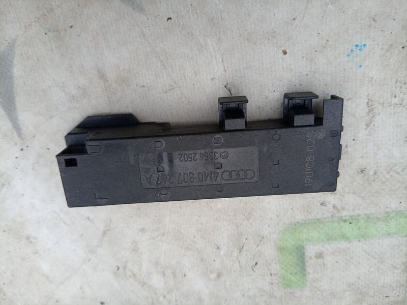 AUDI E-TRON 2018-ON KEYLESS KESSY ACCESS ENTRY ANTENNA 4M0907247A GENUINE