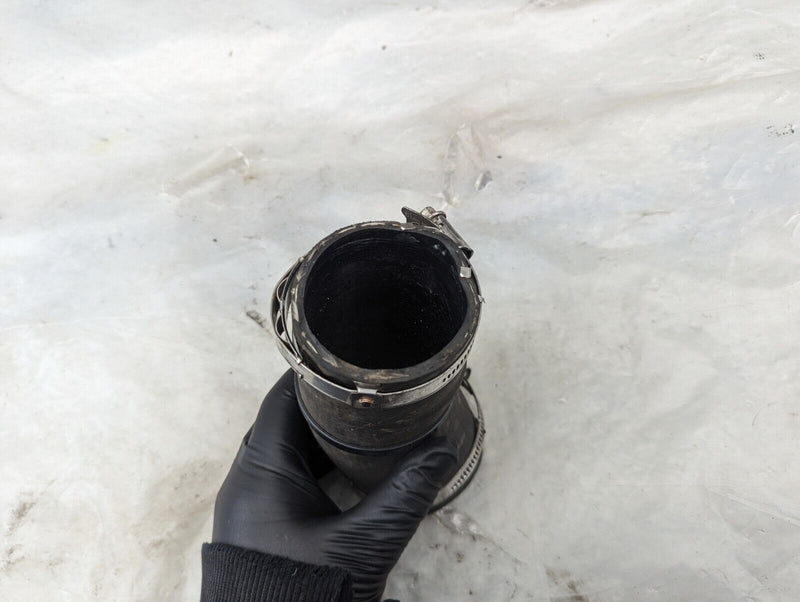 RANGE ROVER EVOQUE L538 2.2 DIESEL 11-15 INTERCOOLER PIPE GJ32-6K863-AA GENUINE