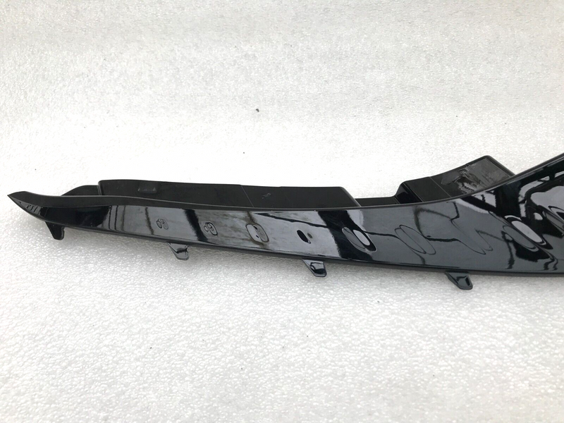 SEAT CUPRA BORN 2021-23 HEADLIGHT LEFT & RIGHT SIDE LOWER TRIM MOULDING GENUINE
