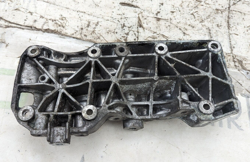 BMW 3 SERIES F30 2011-2019 N47 2.0 DIESEL ALTERNATOR MOUNT BRACKET 8506863