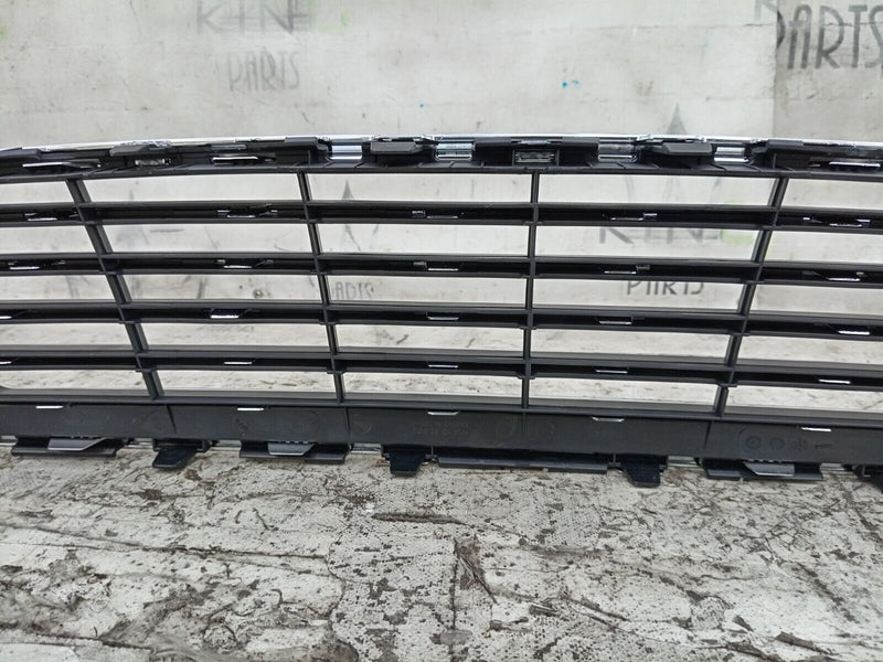 FORD FIESTA MK8 16-21 FRONT BUMPER CHROME SURROUND GRILLE (AFTERMARKET)