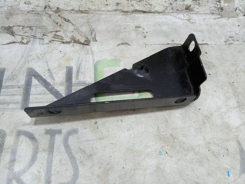 AUDI E-TRON 2018-ON RIGHT O/S COWL FILLER PLATE 4KE805210 GENUINE