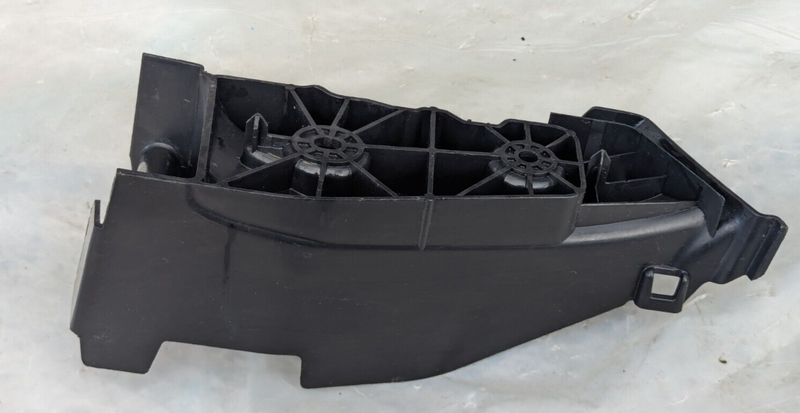 RANGE ROVER EVOQUE L538 11-15 REAR LEFT N/S SEAT BELT GUIDE/COVER BJ32-613K37
