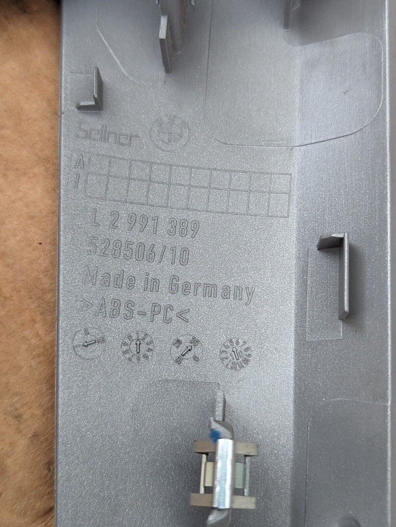 BMW X1 E84 09-15 REAR LEFT N/S DOOR CARD TRIM 2991389 GENUINE