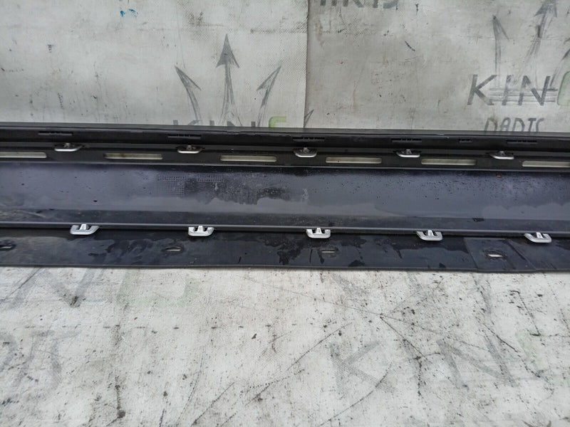 BMW X1 E84 xDrive 2009-2012 RIGHT DRIVER SIDE SKIRT SILL COVER 2990600