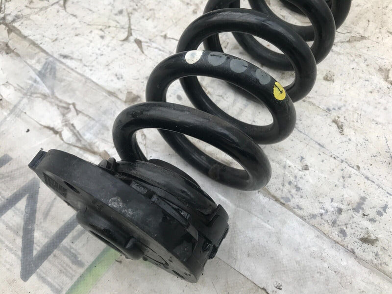 MERCEDES GLC X253 4MATIC LEFT PASSENGER SIDE REAR COIL SPING & RUBBER MOUNT
