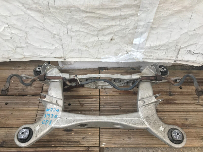 MERCEDES S-CLASS W221 S320 2006-13 REAR AXLE ALUMINIUM SUBFRAME & ANTI ROLL BAR