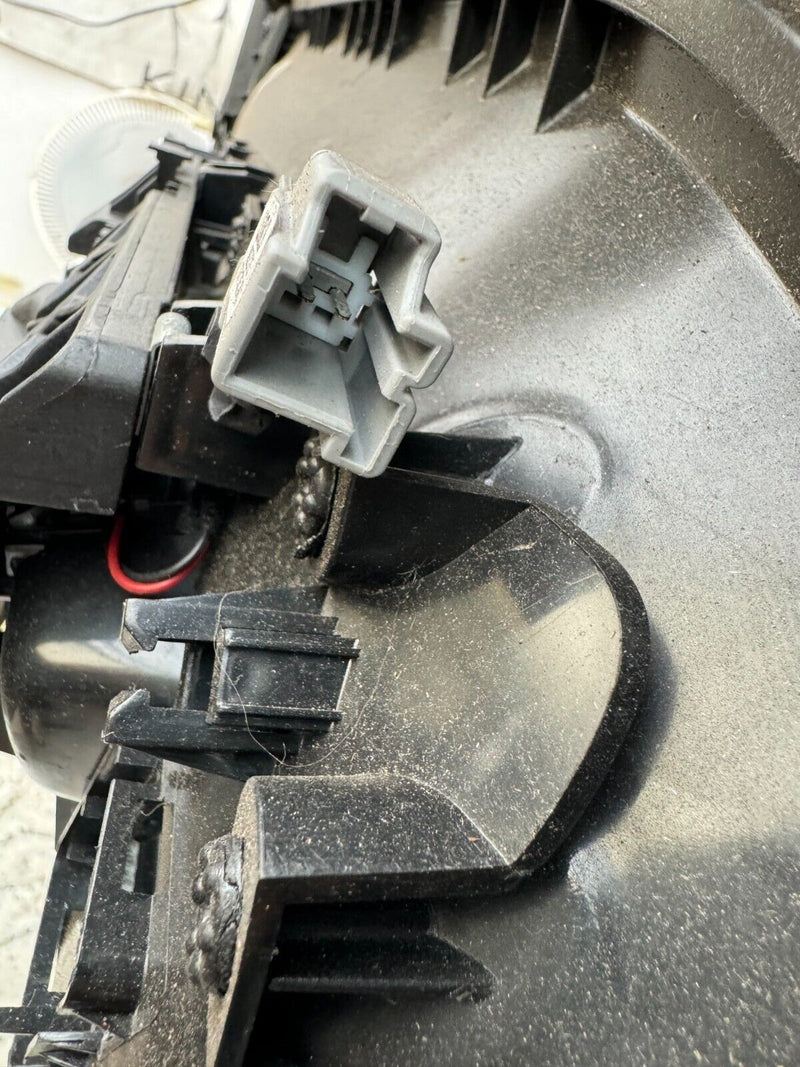 RANGE ROVER EVOQUE L538 11-18 FRONT RIGHT O/S DOOR CARD PANEL BJ32-20162-A