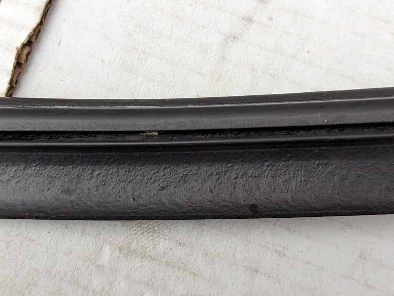 BMW 3 SERIES F30 2011-2019 FRONT ENGINE HOOD BONNET RUBBER SEAL STRIP 7255802