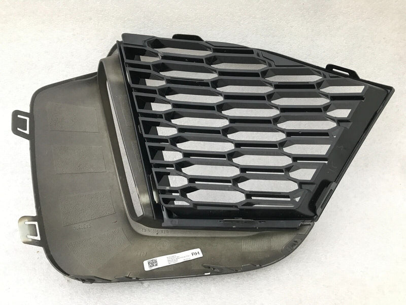 BMW 2 F44 GRAN COUPE MSPORT 2020 FRONT BUMPER RIGHT GRILL FOG LIGHT TRIM 8075518