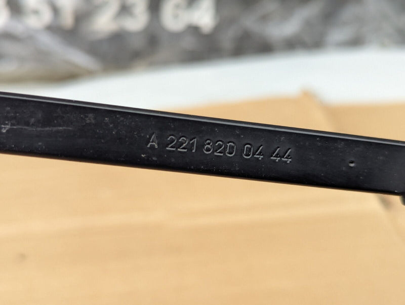 MERCEDES S-CLASS W221 06-13 N/S WIPER MOTOR LINKAEGE W/ WIPER ARM 1397220509