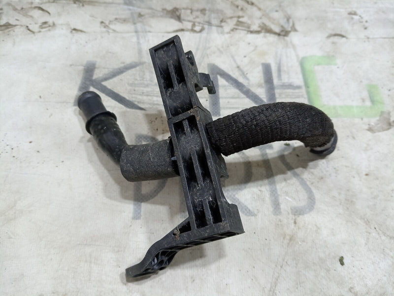 AUDI E-TRON 2018-ON HOSE PIPE CABLE HOLDER BRACKET & PIPE 4KE122981 GENUINE
