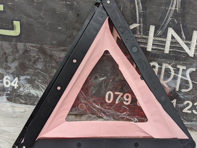 AUDI VW SEAT SKODA  EMERGENCY WARNING HAZARD TRIANGLE 7L0860251 GENUINE