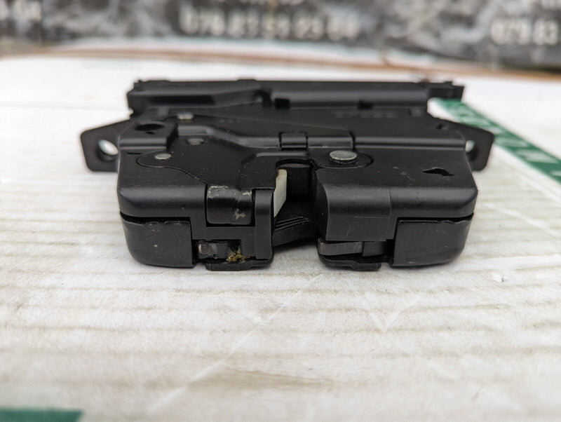 BMW 3 SERIES 2011-2019 TAILGATE BOOT LID LOCK CATCH 51247191212 GENUINE