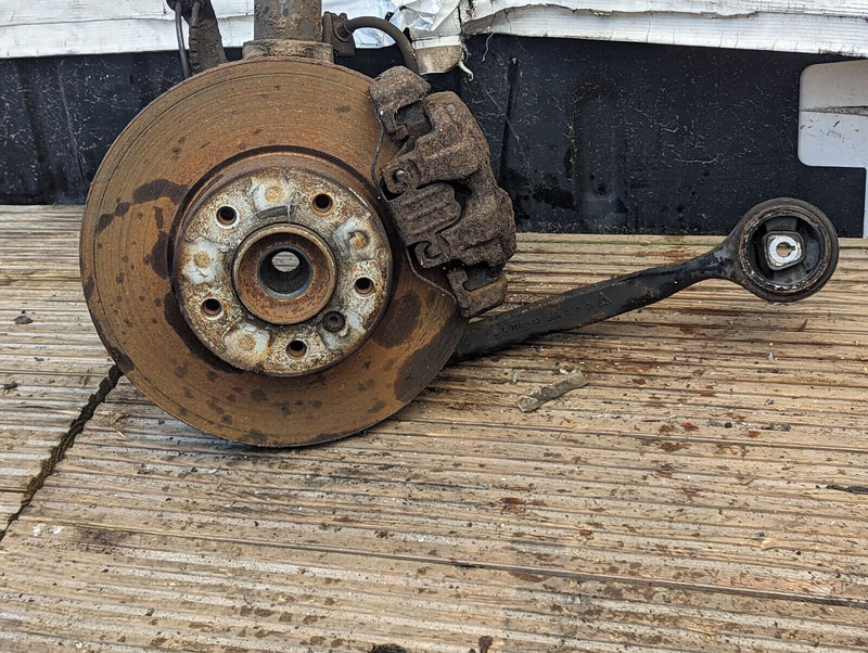 BMW X1 E84 09-15 PASSENGER LEFT SIDE SHOCK ABSORBER SUSPENSION LEG 6789853