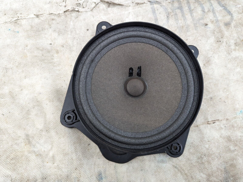 MERCEDES S-CLASS W221 06-13 REAR RIGHT O/S DOOR LOUDSPEAKER 1922295006 GENUINE
