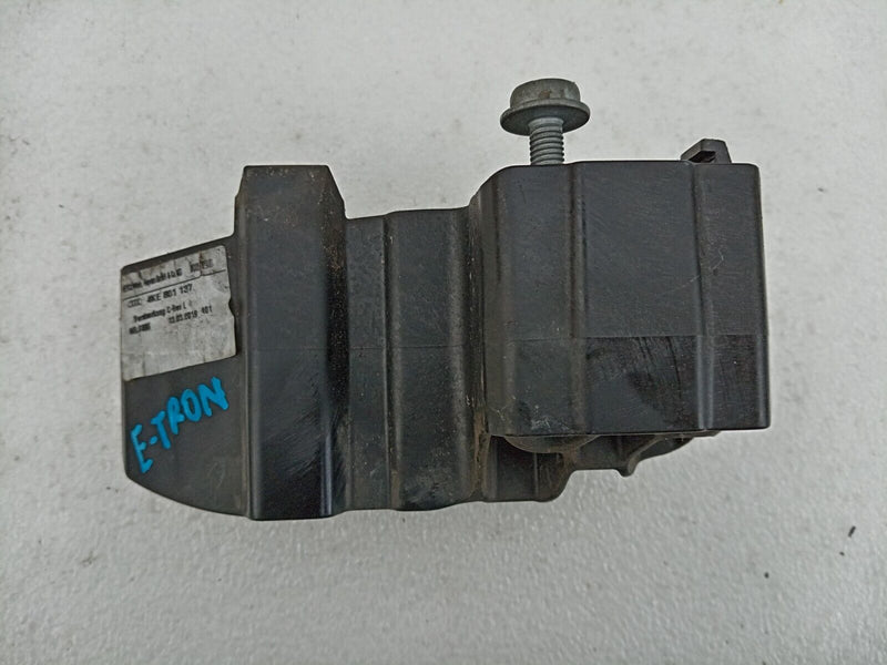 AUDI E-TRON 2018- FRONT LEFT N/S BODY REINFORCEMENT 4KE801137 GENUINE