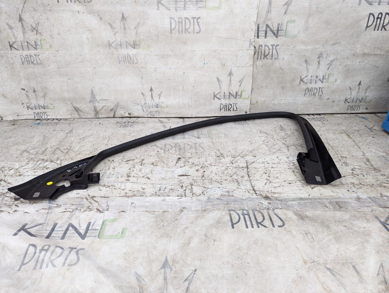 AUDI E-TRON 2018-ON LEFT N/S DOOR WINDOW FRAME TRIM 4KE867609 GENUINE