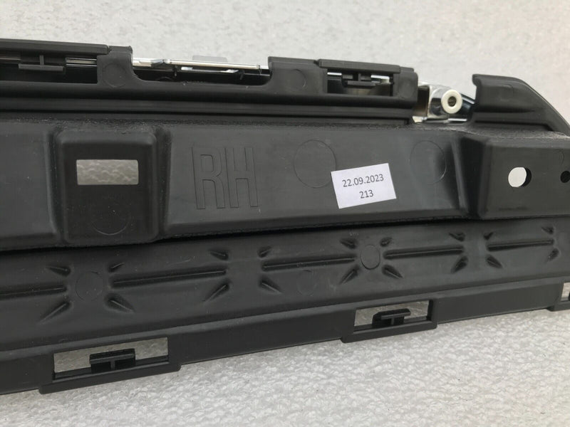 KIA PROCEED GT-LINE 2021-ON REAR BUMPER RIGHT SIDE TRIM MOULDING PANEL & CHROME