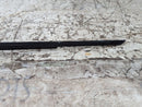 SKODA KAROQ NU7 17-21 FRONT LEFT N/S DOOR WINDOW SLIDING GUIDE 5J0837477 GENUINE