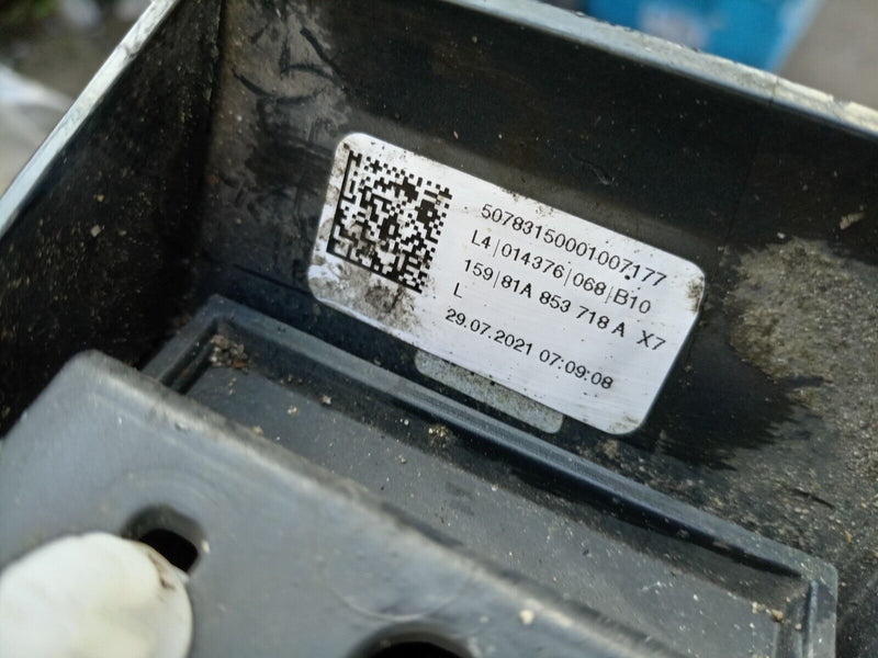 AUDI Q2 2016-23 RIGHT SIDE FRONT WHEEL ARCH TRIM COVER 81A853718A