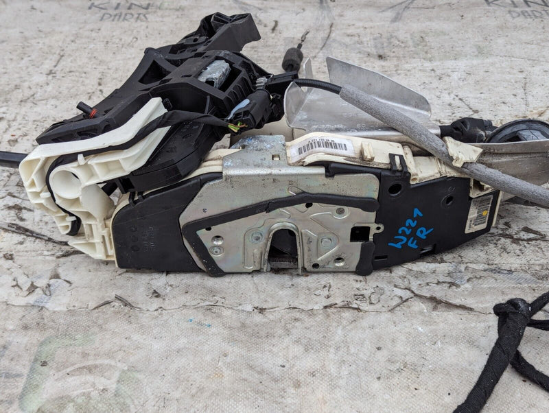 MERCEDES S-CLASS W221 2006-2013 FRONT RIGHT O/S DOOR LOCK MECHANISM A2217202835