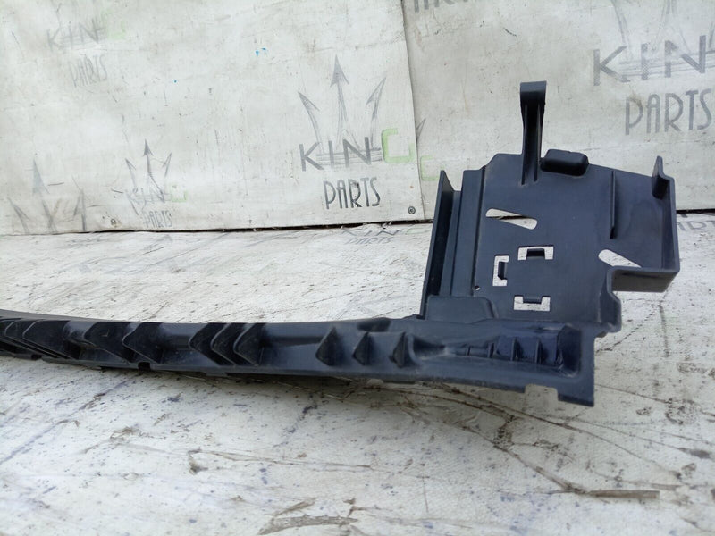 MERCEDES A W176 2012-2017 FRONT BUMPER CENTRE BRACKET SUPPORT CARRIER