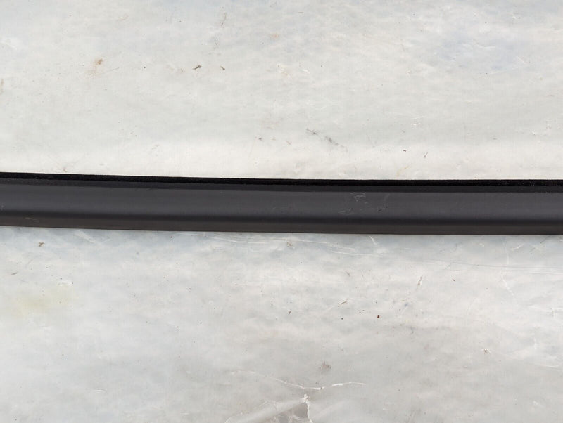 RANGE ROVER EVOQUE L538 2011-2015 FRONT RIGHT O/S DOOR RUBBER SEAL GENUINE