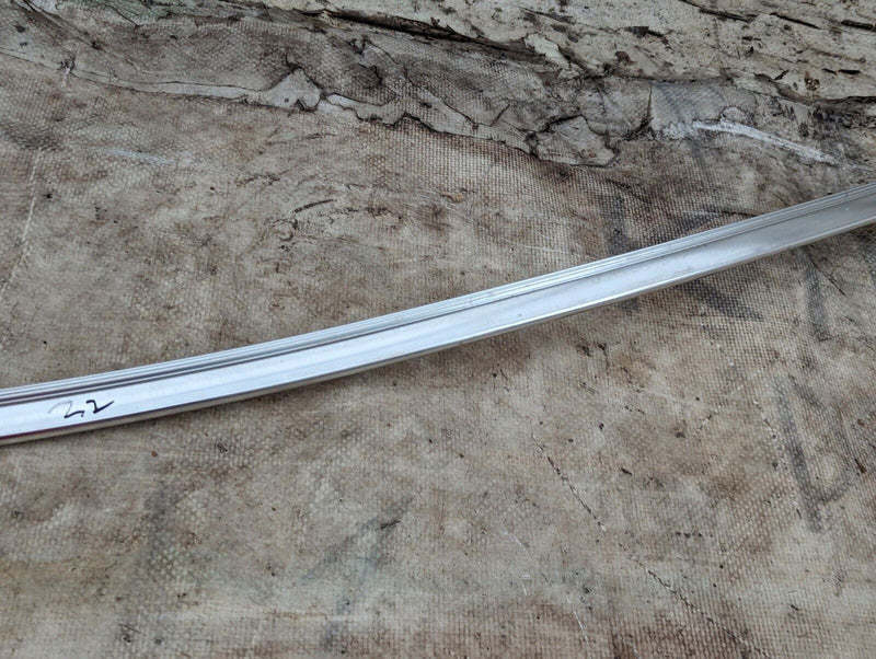 SKODA KAROQ NU7 17-21 FRONT RIGHT O/S EXTERIOR TOP CHROME TRIM STRIP 575837643