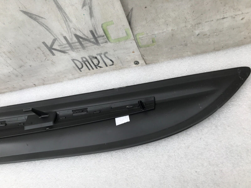 PORSCHE MACAN S T GTS *SET OF DOOR MOULDINGS 4x TRIM PANELS FRONT REAR LH RH