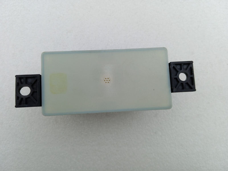 MERCEDES W205 CONTROL UNIT VOLTAGE CONVERTER AUXILIARY BATTERY A2054400073