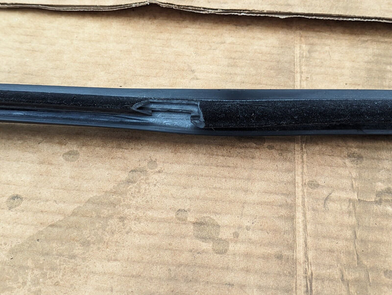 VW GOLF MK7 2012-2020 REAR RIGHT O/S DOOR WINDOW MOLDING TRIM 5G6839477B