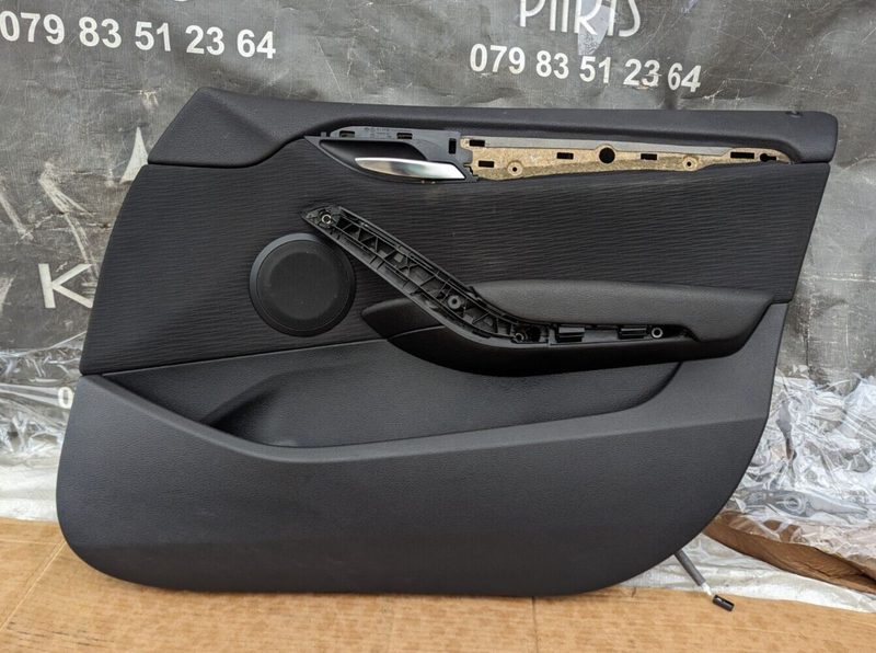 BMW X1 E84 09-15 FRONT RIGHT O/S DOOR CARD GENUINE 2991535