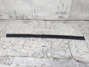 AUDI E-TRON 2018-ON RIGHT O/S DOOR WINDOW SLOT SEAL TRIM 4KE839475 GENUINE