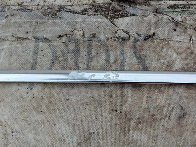 SKODA KAROQ NU7 17-21 REAR RIGHT O/S DOOR TOP CHROME STRIP 575839644 GENUINE