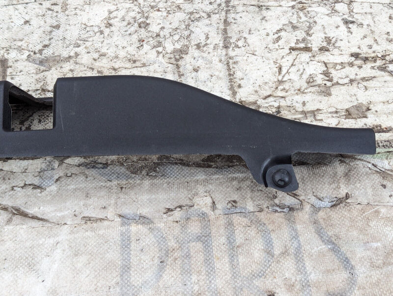 MERCEDES S-CLASS W221 06-13 FRONT RIGHT O/S DOOR LOCK SURROUND TRIM A2217280256