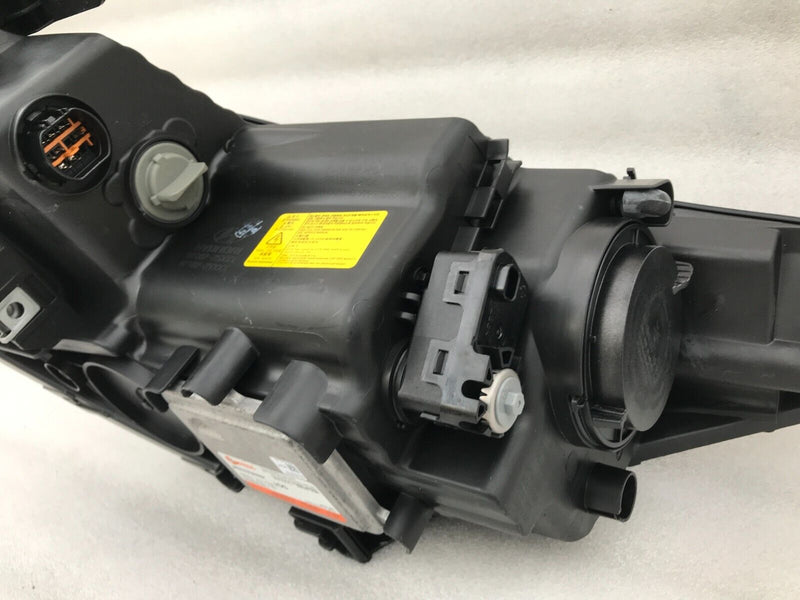 HYUNDAI ix35 SE FACELIFT 2013-16 COMPLETE HEADLIGHT XENON RIGHT SIDE 92102-2SXXX